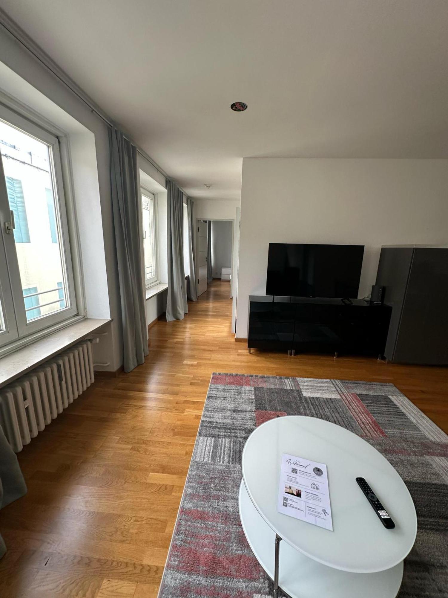 Al Nafurah Apartments München Kültér fotó