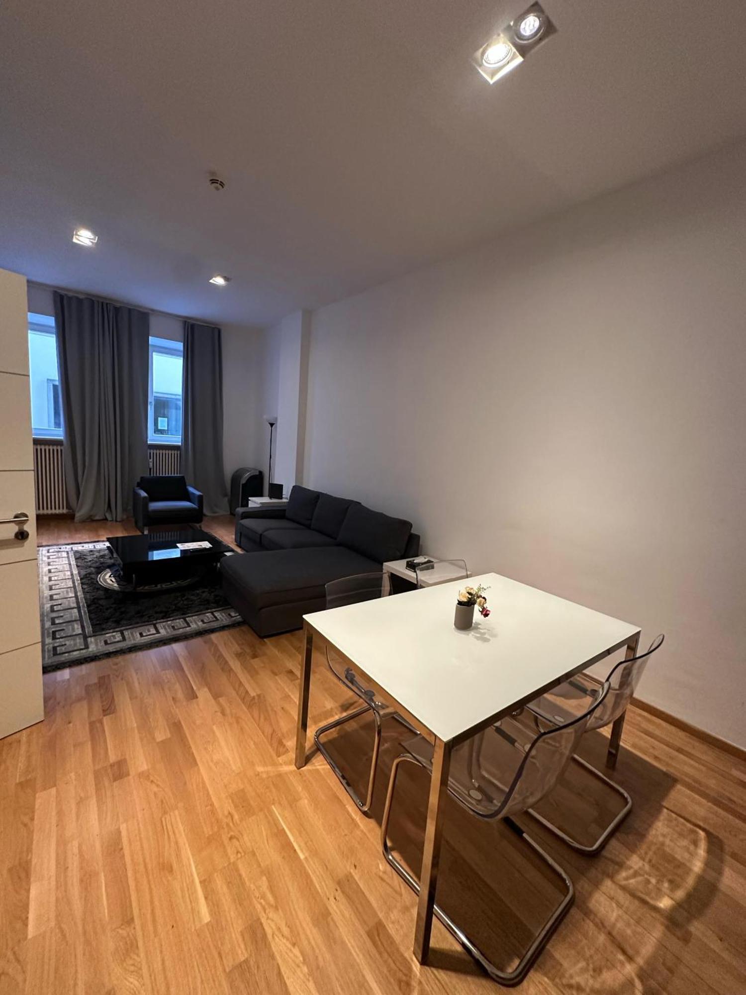Al Nafurah Apartments München Kültér fotó